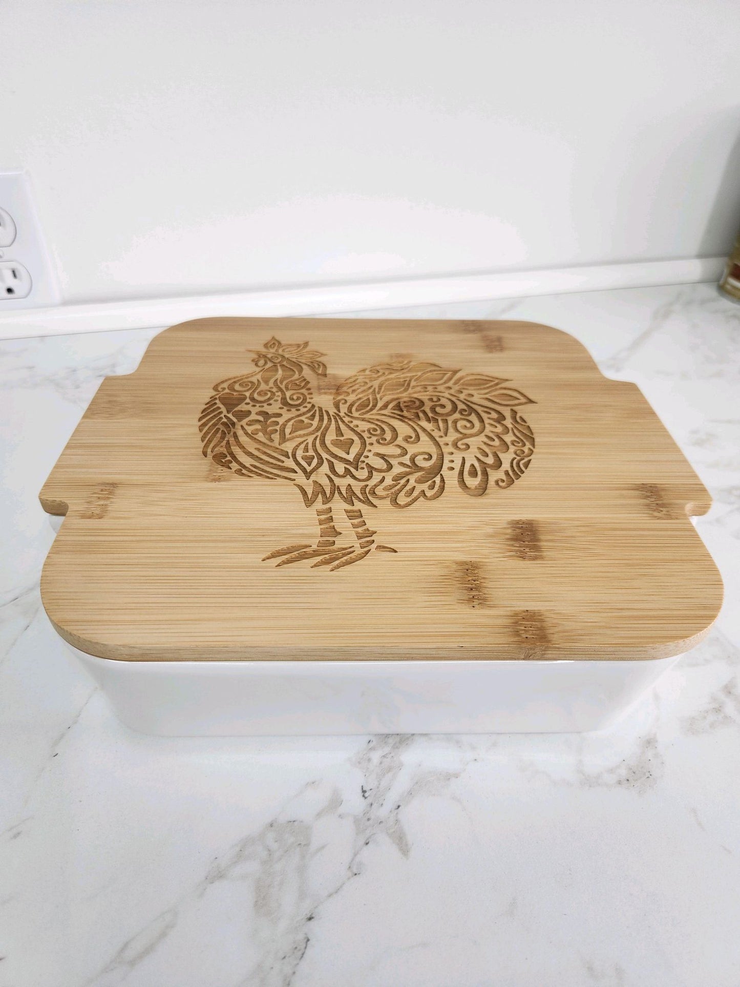 9x9 Rooster Casserole Dish